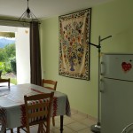 Terrasse - cuisine - repas Gîte la Rhune, gites basques à Ainhoa, Pays basque, vacances Pyrénées Atlantiques, Gîtes de France